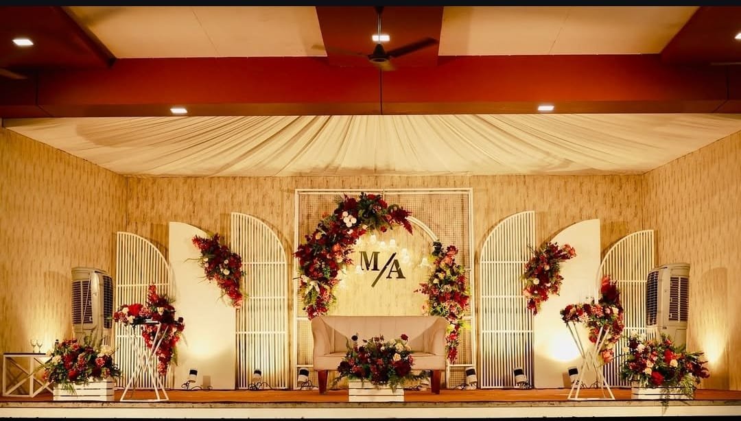Premium wedding stage